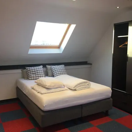 Discreet And Quiet Near Brussels *